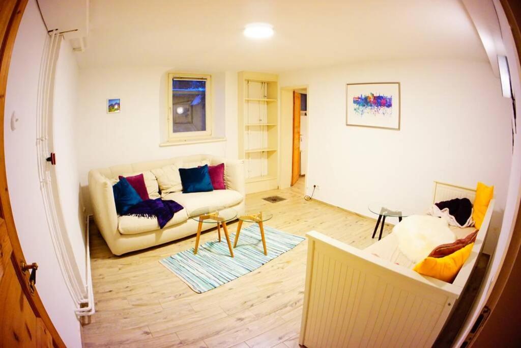 Grosszuegige 185M2-Altbauwohnung In Bestlage 7Zimmer-2Baeder-2Kuechen-2Wcs Hamburg Exterior photo