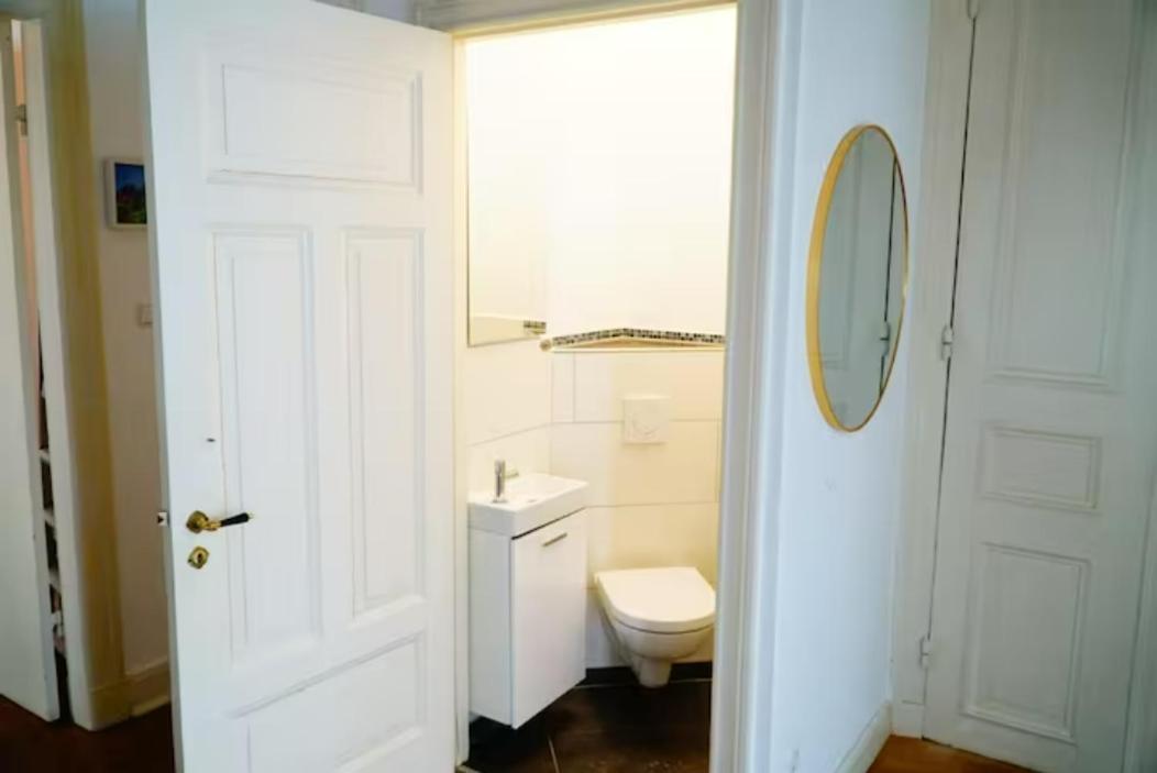 Grosszuegige 185M2-Altbauwohnung In Bestlage 7Zimmer-2Baeder-2Kuechen-2Wcs Hamburg Exterior photo